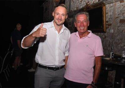 Startseite 7 14 helmut jonen waikiki networking bild horst mueller